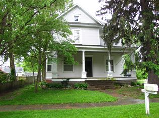 404 W Yates St, Newman, IL 61942