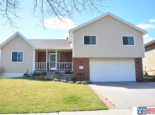 7011 S 32nd St, Lincoln, NE 68516