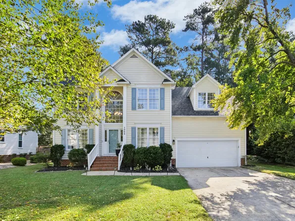 1008 Trail Stream Way, Knightdale, NC 27545
