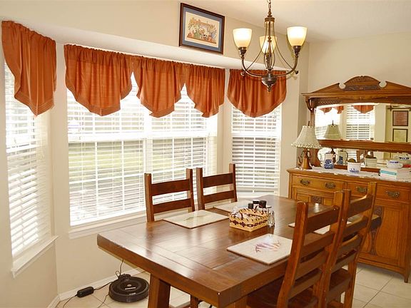 4th image of 3005 Liana Ln
