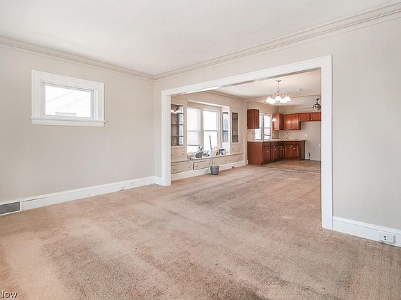5th image of 10013 Parkview Ave