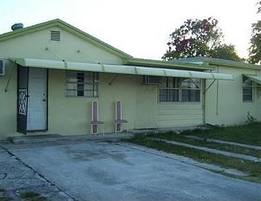 2nd image of 2312 Cypress Rd