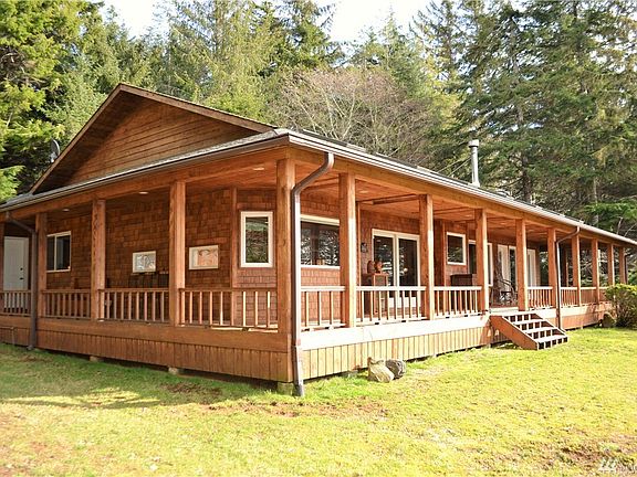 5th image of 21 Gray Gables Ln