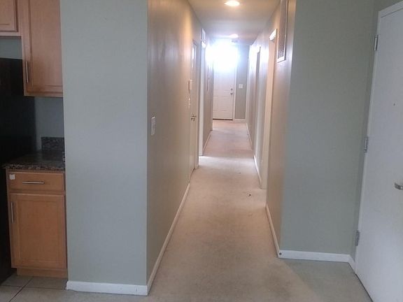 5th image of 3811 S Langley Ave #3