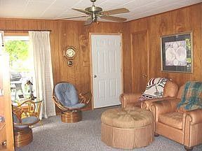 2nd image of 5192 Paradise Dr