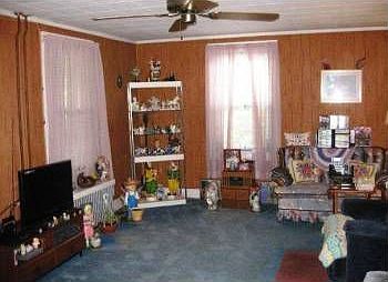 2nd image of 115 Borden Ave