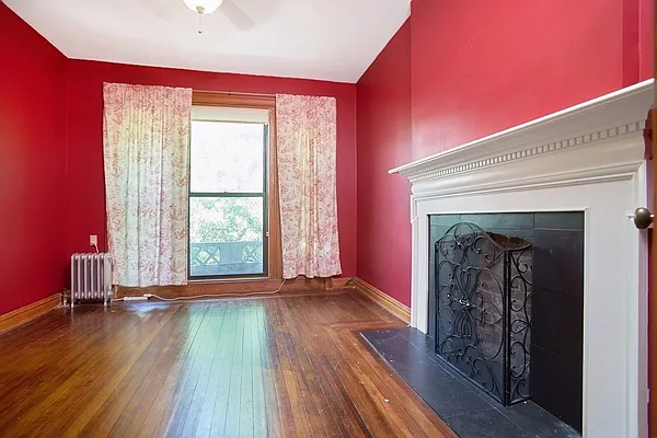 Rented by Keller Williams NYC | media 27