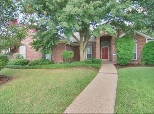 1001 Telluride Dr, Woodway, TX 76712