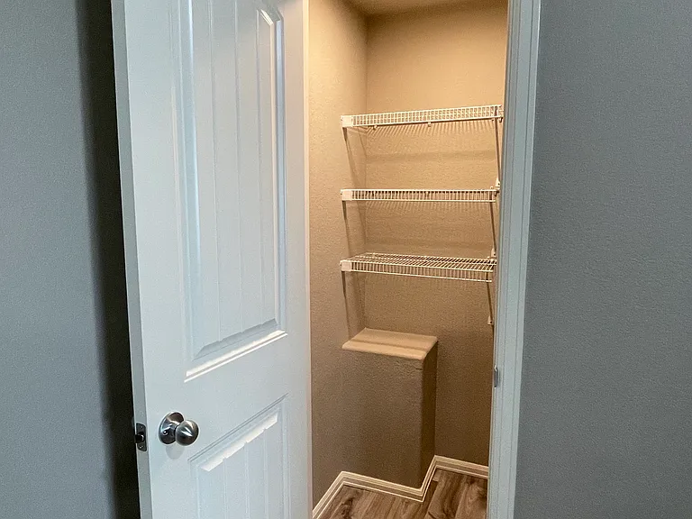 7593 Sand Lake Hts — Photo 8