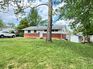 6315 Willowood Ln, Alexandria, VA 22310