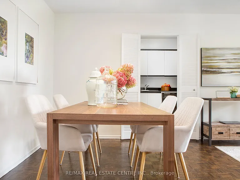 150 Graydon Hall Dr #401 — Photo 8