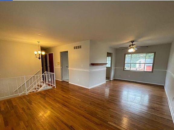 2nd image of 522 Brunswick Dr