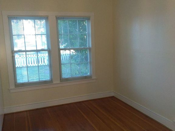 4th image of 766 Hamilton Ave