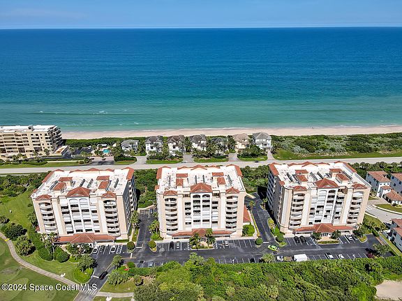 2nd image of 140 Warsteiner Way APT 801