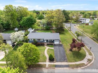 91 Seymour Ter, Piscataway, NJ 08854