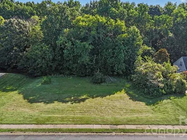 11945 Jumper Dr, Mint Hill, NC 28227