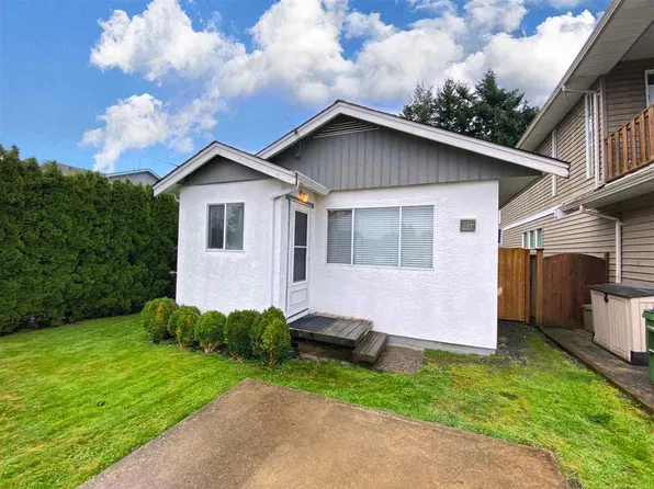 9446 Menzies St, Chilliwack, BC V2P 5Z4