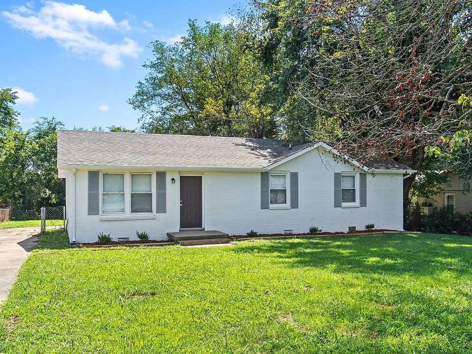 1st image of 108 King Cole Dr