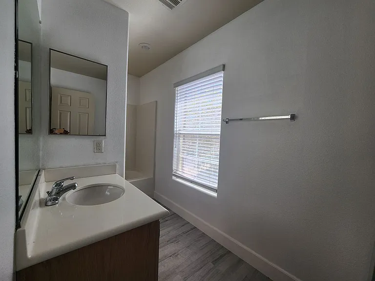 10256 Franford Ct — Photo 21