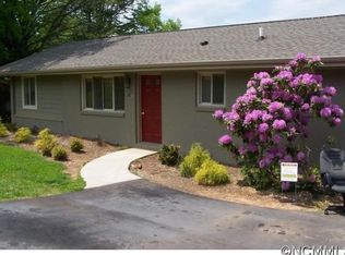 89 S Bear Creek Rd, Asheville, NC 28806