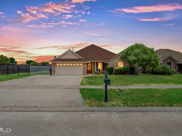 5003 General Polk Dr, Bossier City, LA 71112