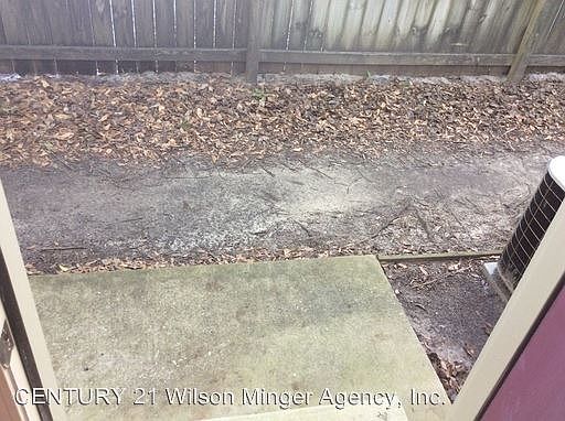 5th image of 27 Alder Ave SE APT F