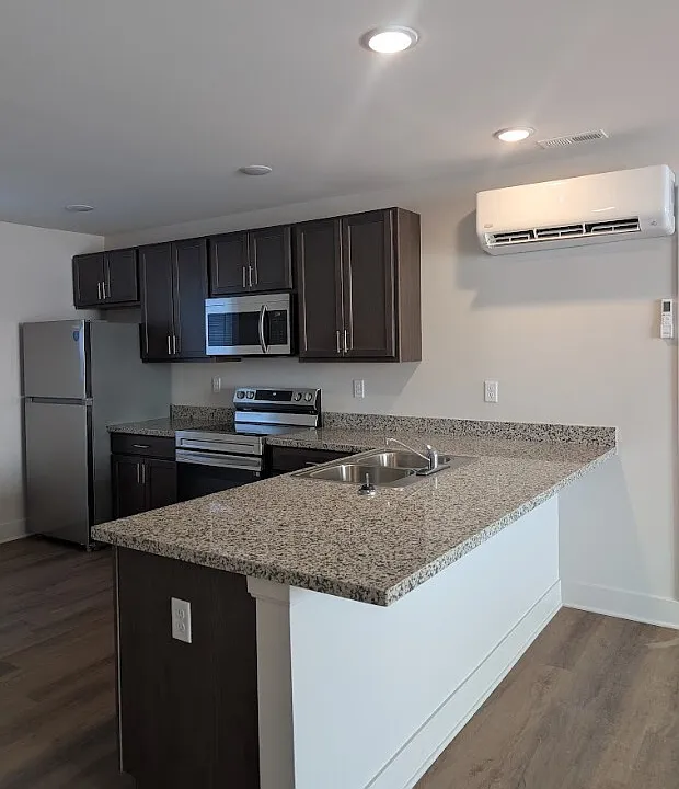 110 Hansbrough Pl