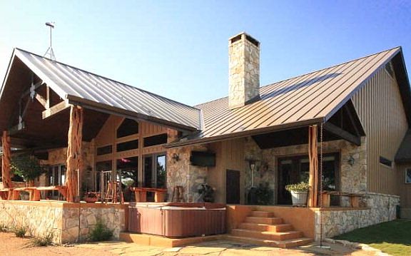 4th image of 1120 Spur 100