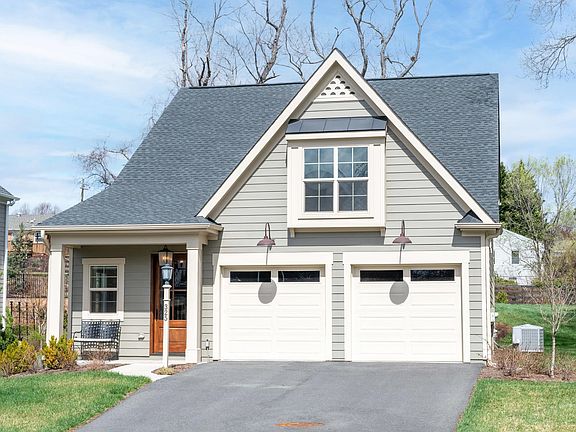 4th image of 325 Agatha Ridge Ct