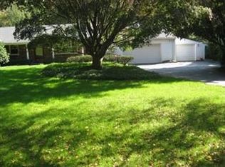 823 Mountain Way, Morris Plains, NJ