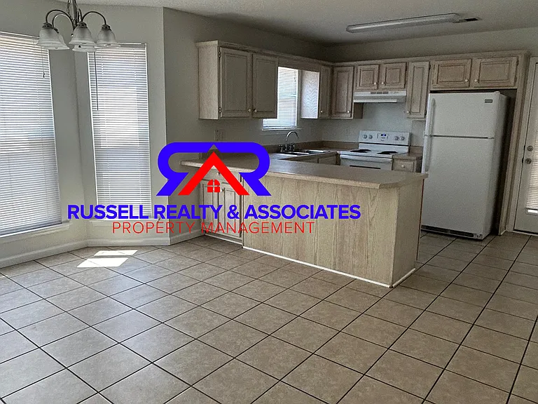 204 Buck Creek Cir — Photo 6