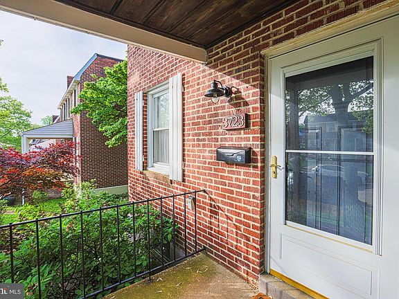 3rd image of 3723 Bayonne Ave