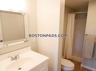 139 Adams St, Waltham, MA 02453