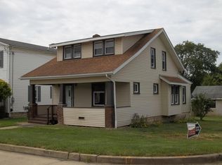 1617 Pulaski Rd, New Castle, PA 16105