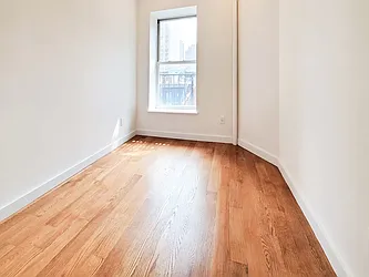 Rented by Brighton Management