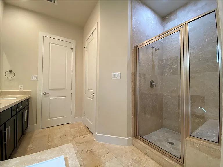 74 N Hutcheson St — Photo 21