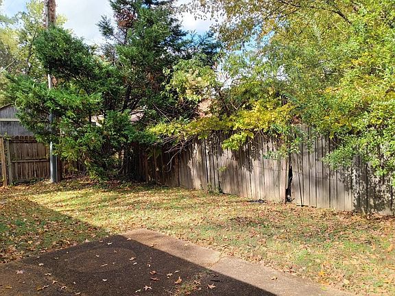 4th image of 5812 N Newberry Ln