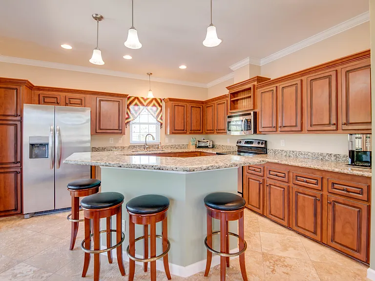 23 Emerald Dr — Photo 6