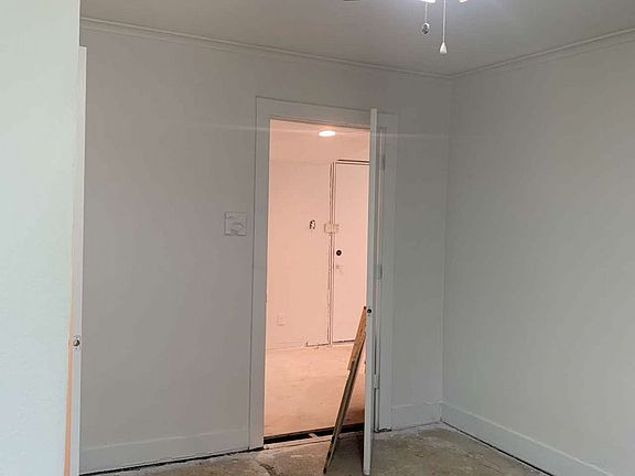 5th image of 508 S Scullin Ave