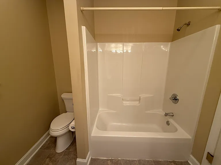 2208 Anchoridge Ave — Photo 4