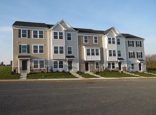 23 Britania Ct, Martinsburg, WV 25405