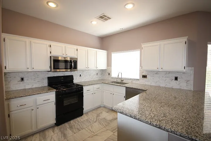 947 Whispering Grove Ave — Photo 15
