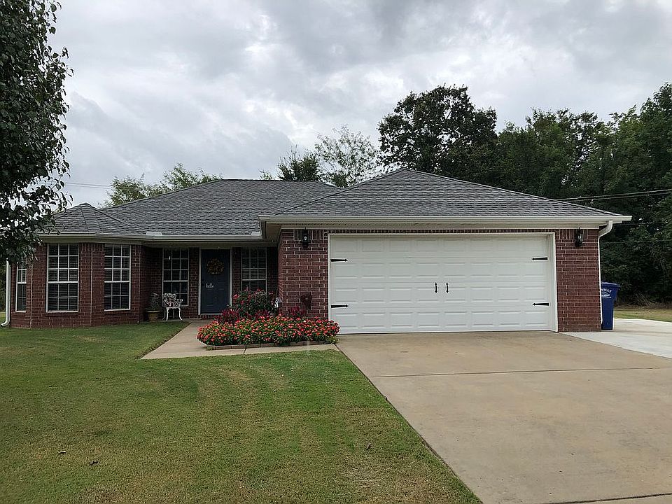 32 Bridgestone Drive 