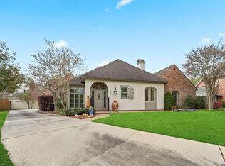 301 W Plantation Ridge Ct, Baton Rouge, LA 70810