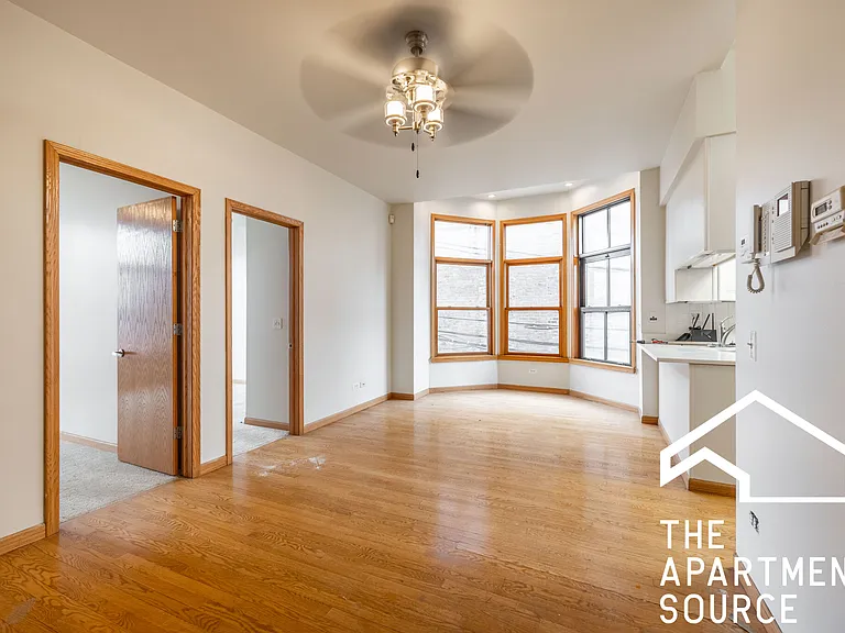 509 N Racine Ave #2N — Photo 2