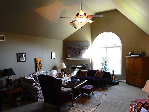3rd image of 4156 Berryman Ct