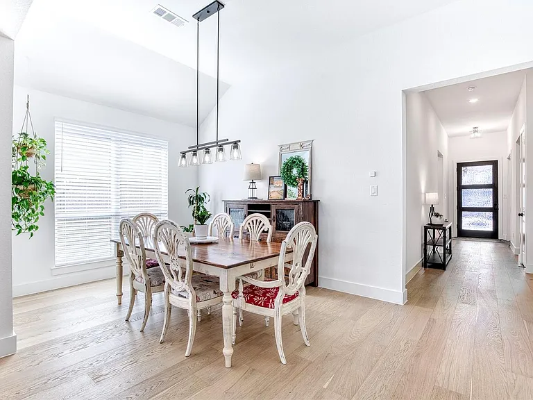 3117 Maidenhair Ln — Photo 16