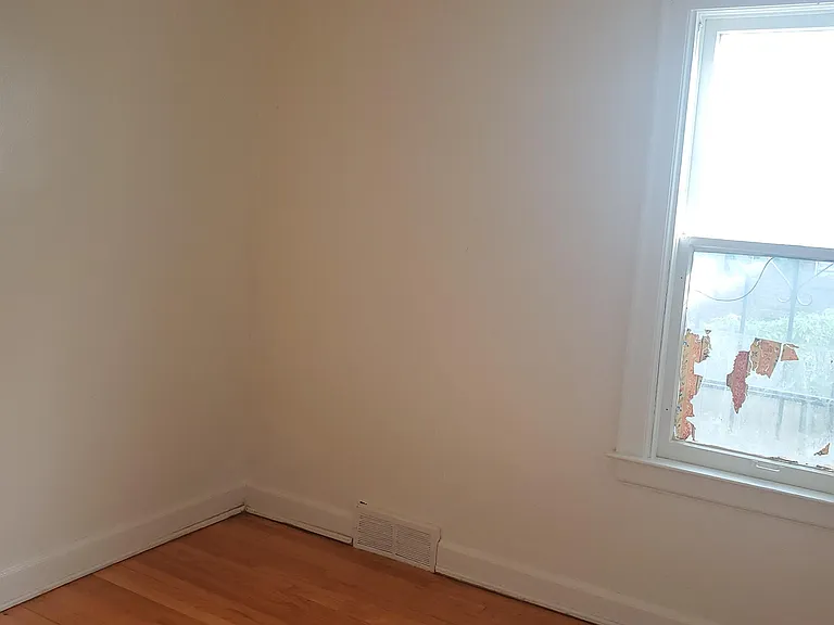 8544 Cloverlawn Ave — Photo 12
