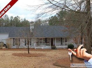 366 Wildflower Dr, Social Circle, GA 30025