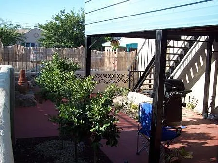 Studio Courtyard